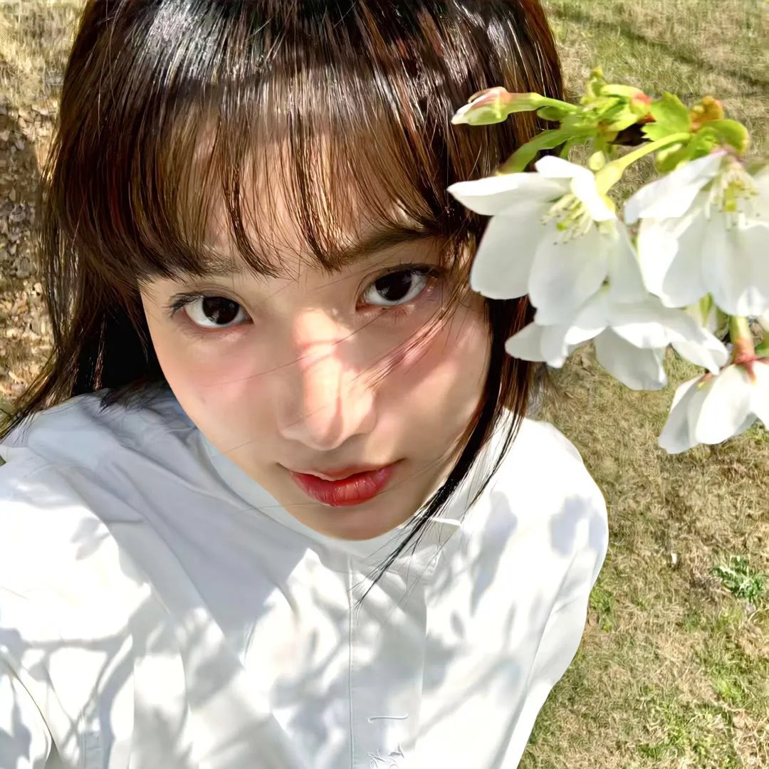 玛丽莲有深黑之眸